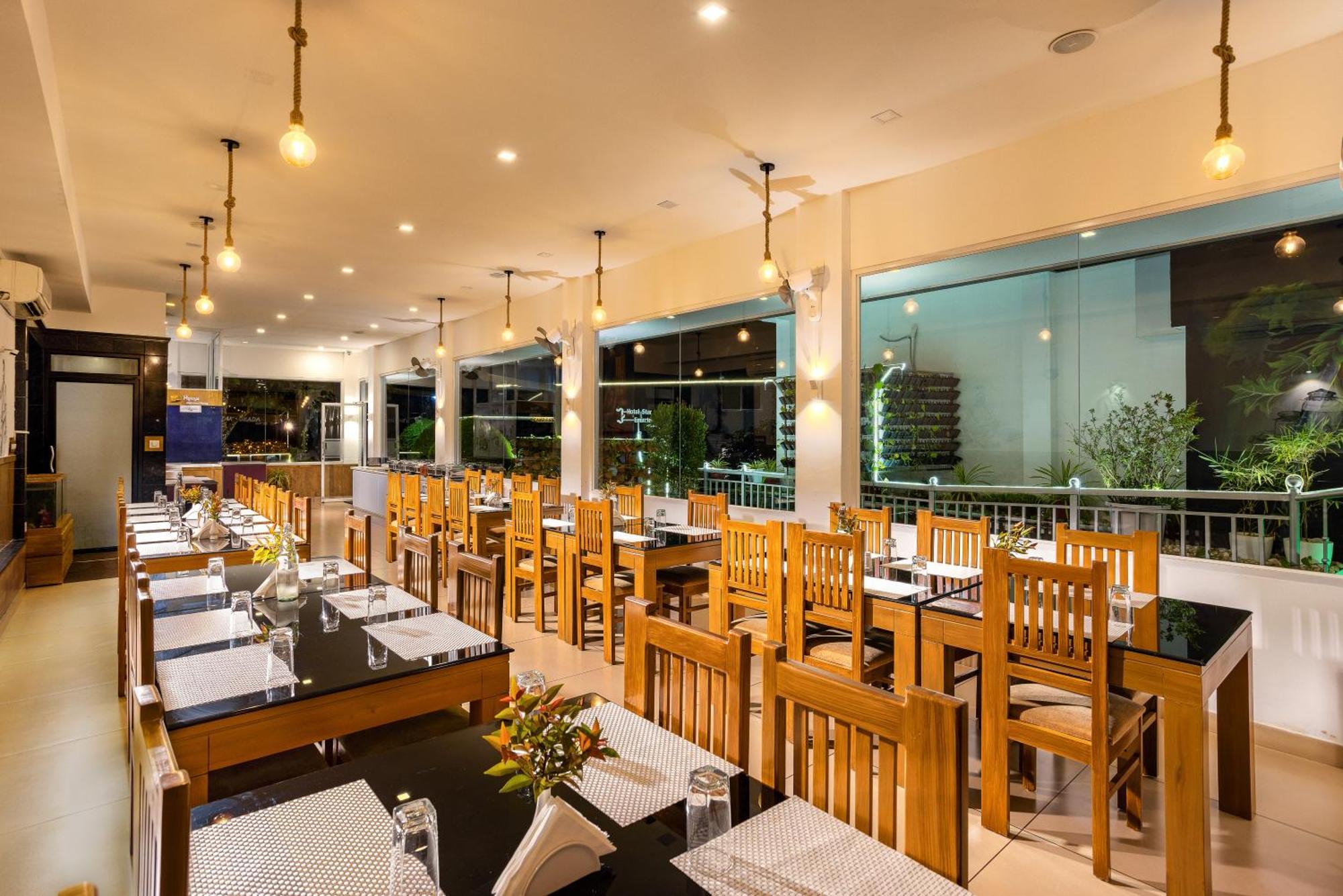 Star Emirates Luxury Resort And Spa, Munnar Anachal Extérieur photo